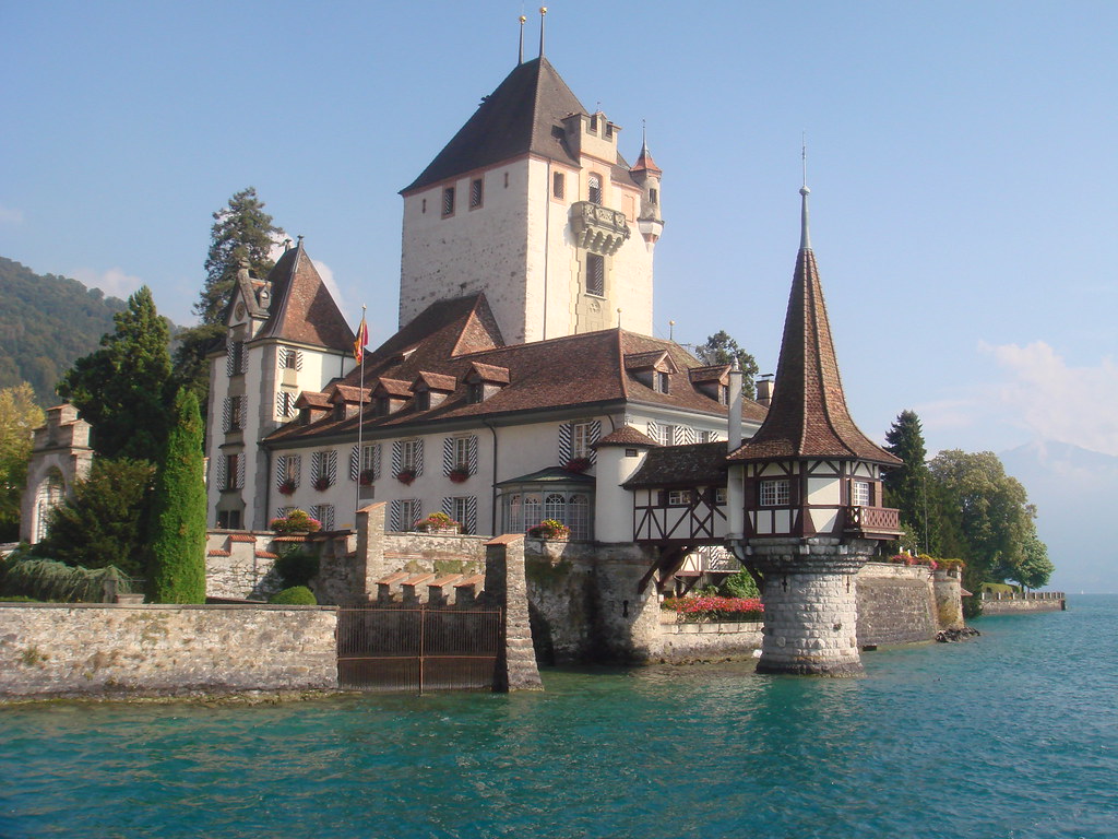 Oberhofen Castle