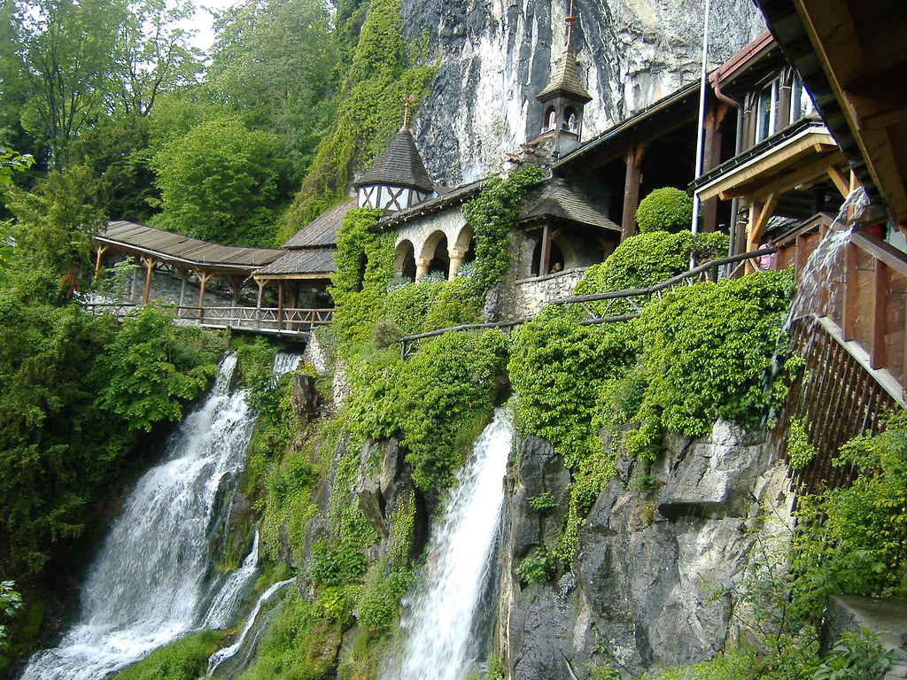 St. Beatus Caves