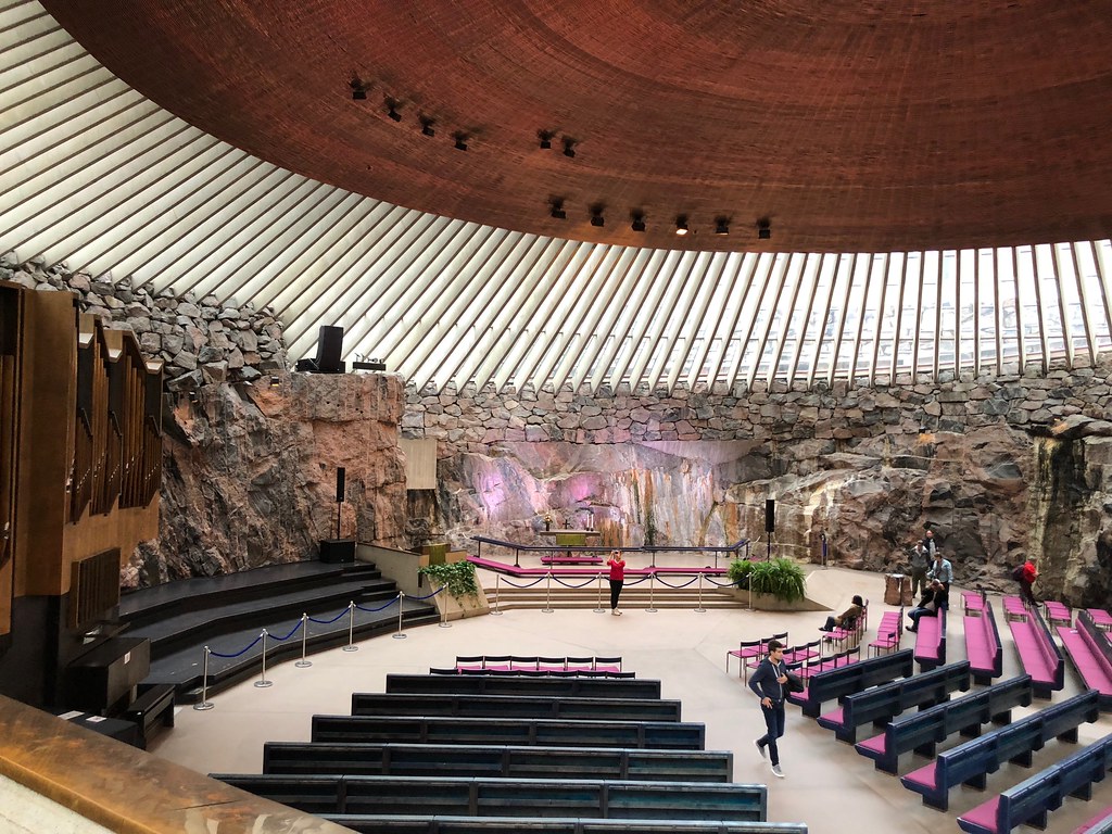 Temppeliaukio Church