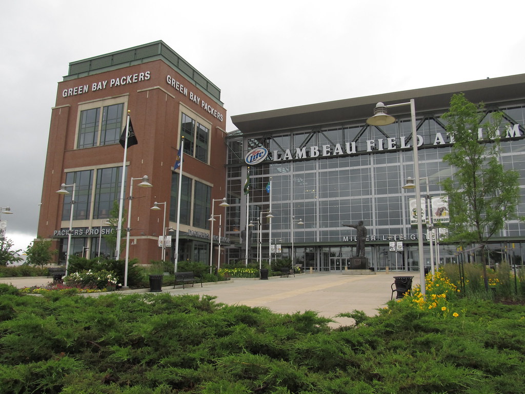 Lambeau Field and the Green Bay Packers
