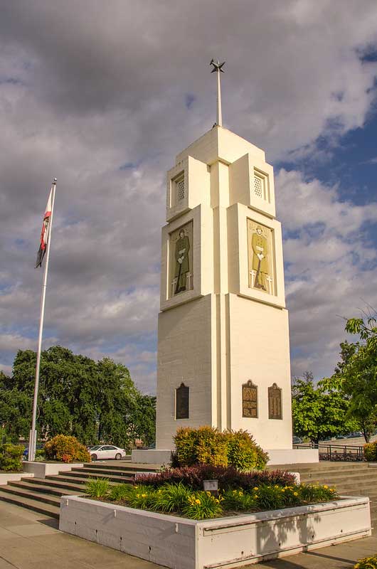 Soldiers Memorial Monument 
