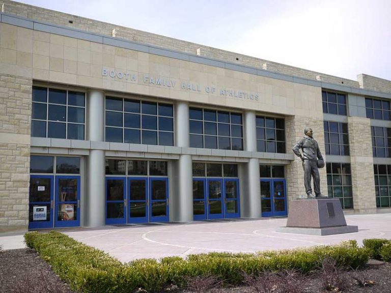 26 Top Fun Things to Do in Lawrence (KS) [with Map] The Tourist Checklist