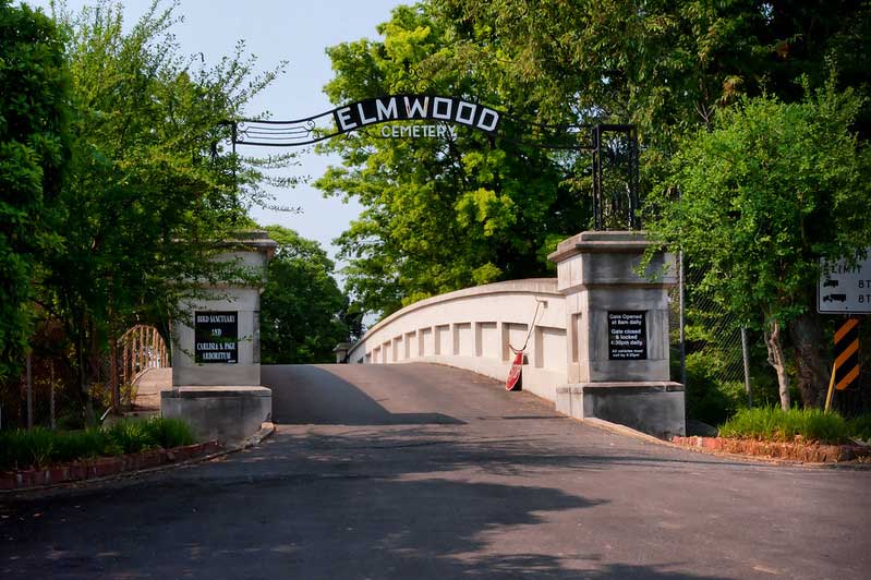 Elmwood Cemetery 