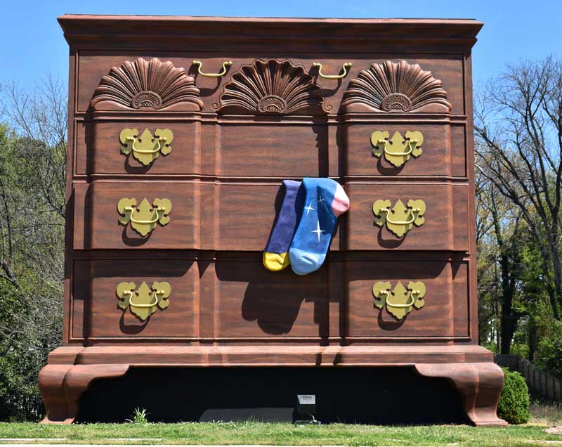 World's Largest Chest of Drawers
