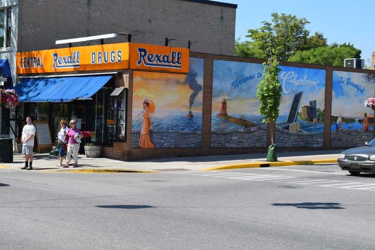 26 Best & Fun Things to Do in Charlevoix (MI) The Tourist Checklist