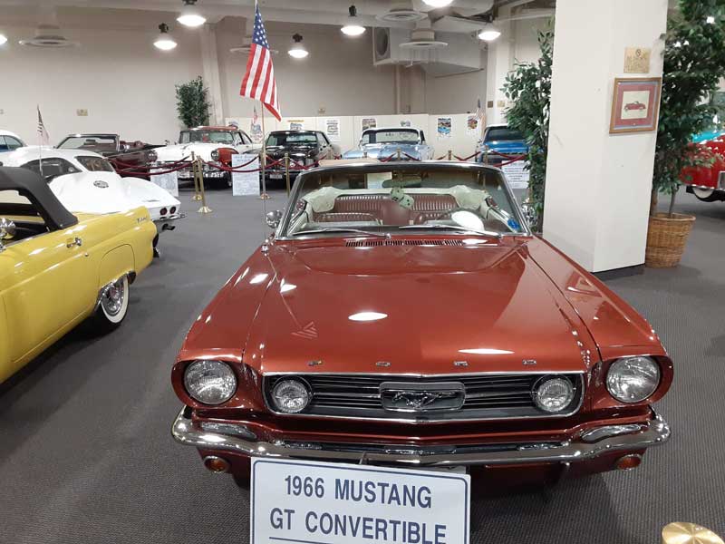 Don Laughlin’s Classic Car Museum