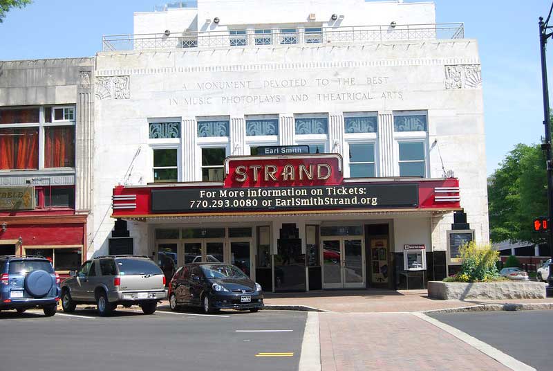 Earl and Rachel Smith Strand Theatre