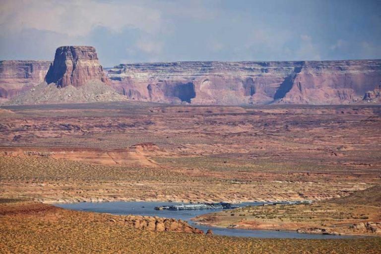 26 Best & Fun Things to Do in Lake Powell - The Tourist Checklist