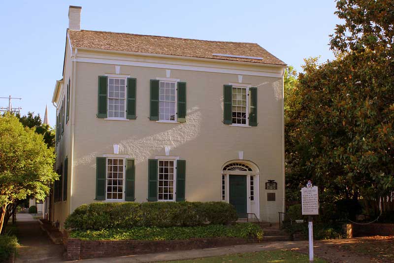 President James K. Polk Home & Museum