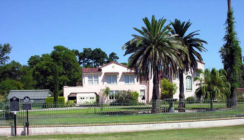 Brinkley Mansion