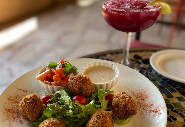 15 Best Restaurants in Winslow, AZ (Top Fun!) The Tourist Checklist