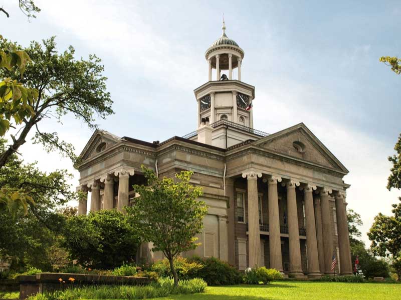 Old Courthouse Museum