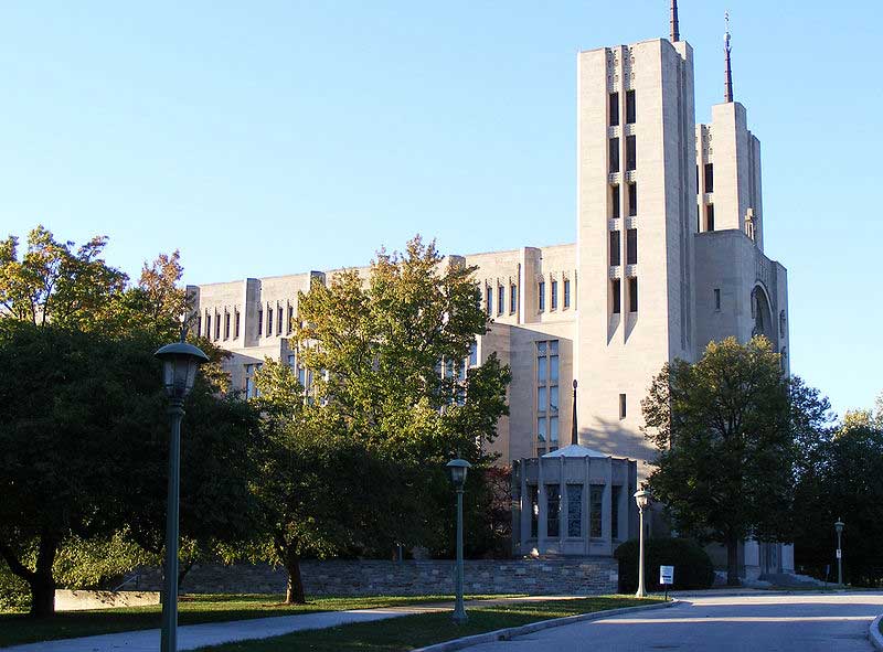 Cathedral of Mary OuQueen's Architecture