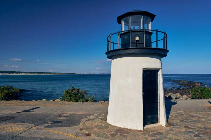 Lobster Point Lighthouse