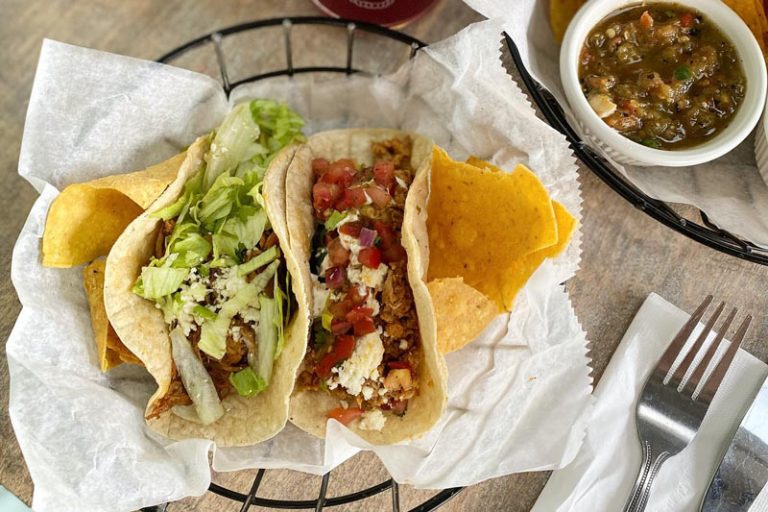 15 Best Restaurants in Babylon, NY - The Tourist Checklist