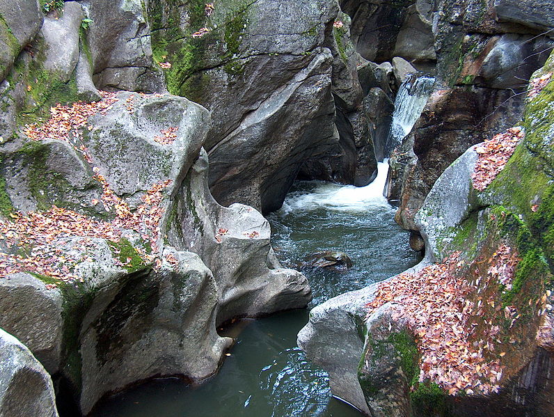 Sculptured Rocks Natural Area