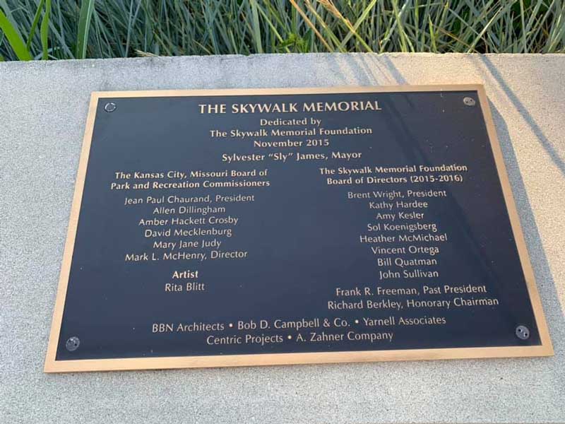 Skywalk Memorial Plaza