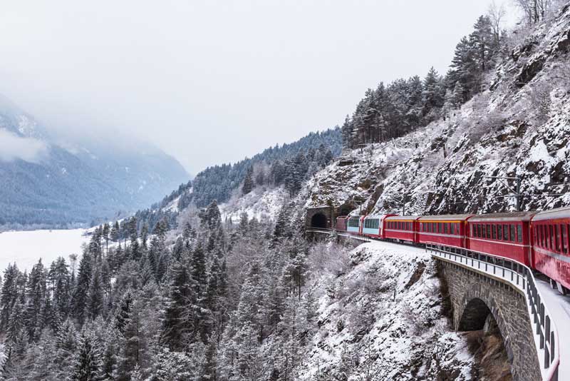 Train drive in Switzerland, the Glacier Express in winter