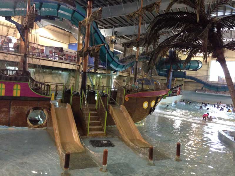 H2Oasis Indoor Waterpark