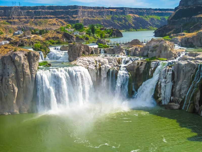 Shoshone Falls