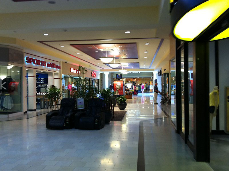 Monroe Crossing Mall