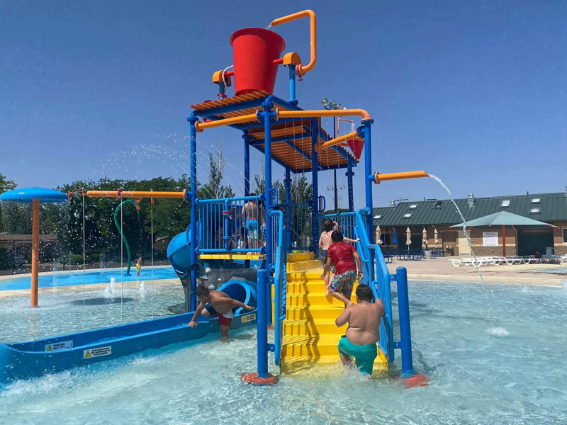 Plainview Aquatics Center