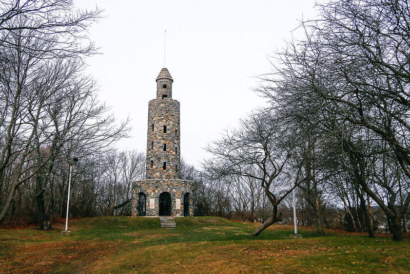 Miantonomi Memorial Park