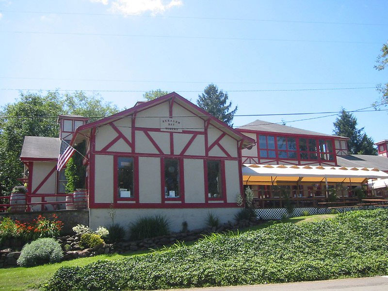 Nehalem Bay Winery