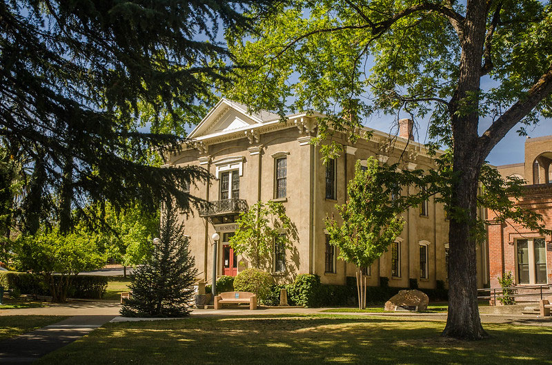 Courthouse Museum in Lakeport