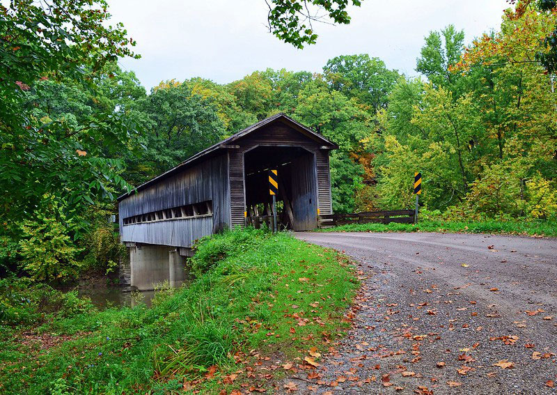 Middle Road Covered Bridge