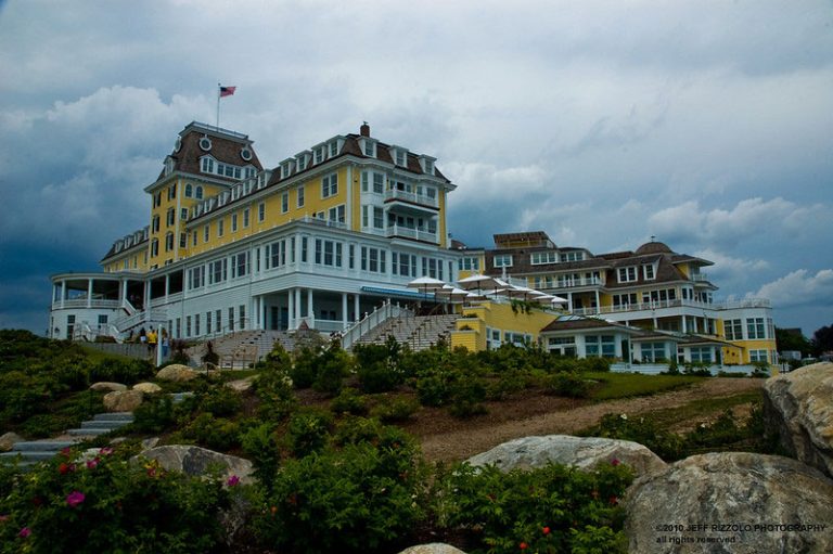 23 Best & Fun Things To Do in Watch Hill (RI) - The Tourist Checklist